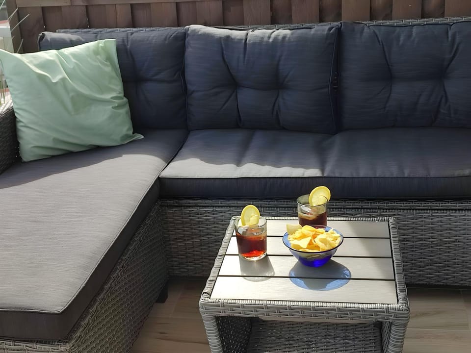 Off site, Living room