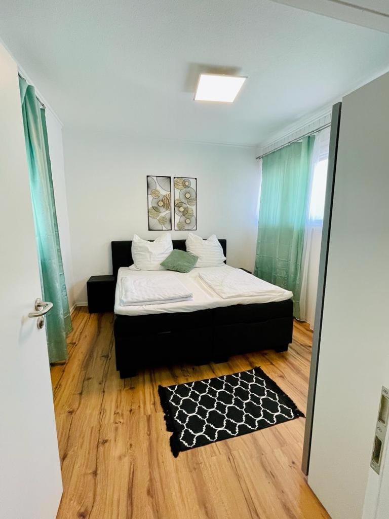 4Room-Central, Modern near MTU-The Catamaran by Lakescape FeWos Apartment in Friedrichshafen