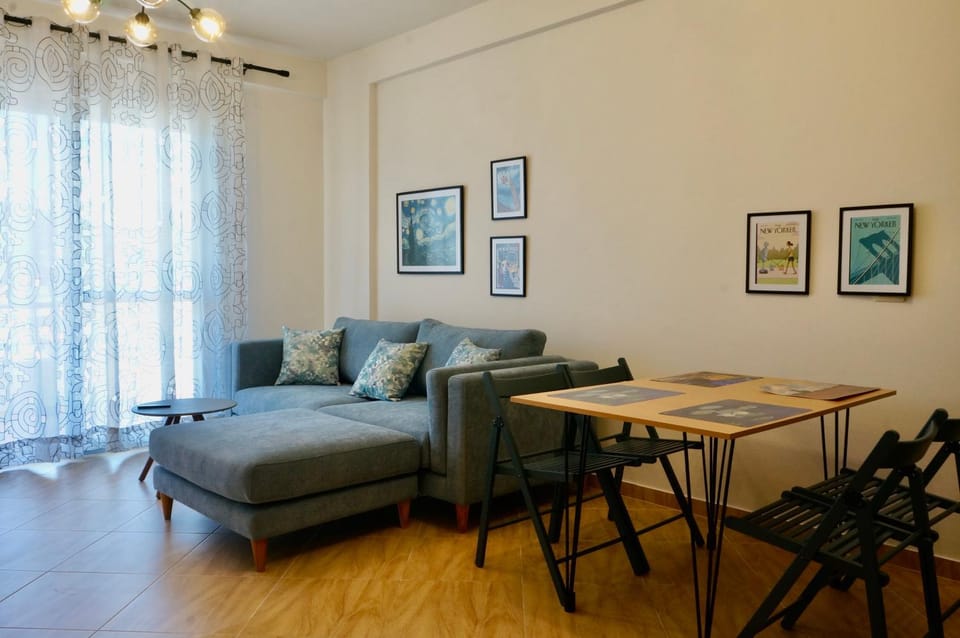 Living room, Seating area, Dining area