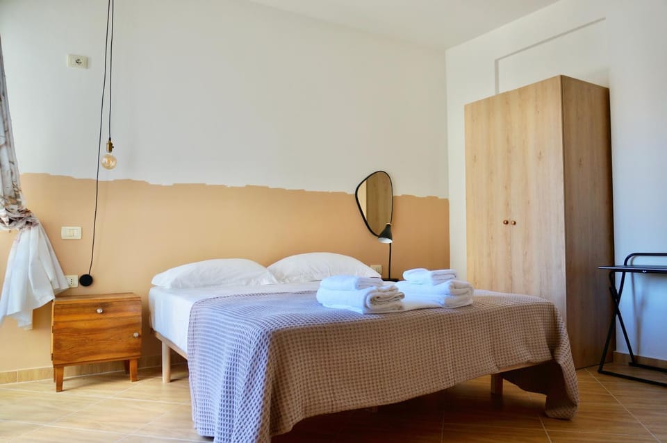 Bed, Photo of the whole room, Bedroom, towels, wardrobe