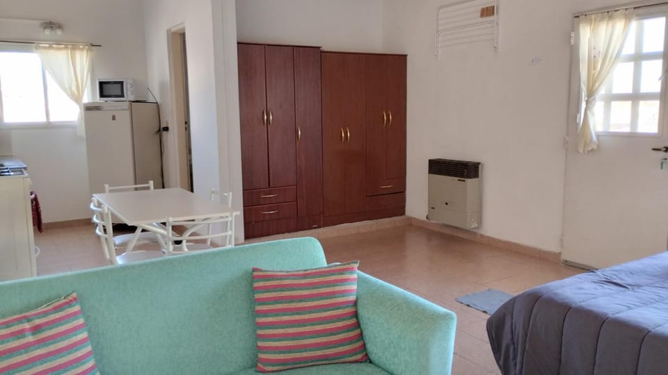 Lobby or reception, Photo of the whole room, Dining area, hair dresser, internet, minibar, wardrobe, kitchen