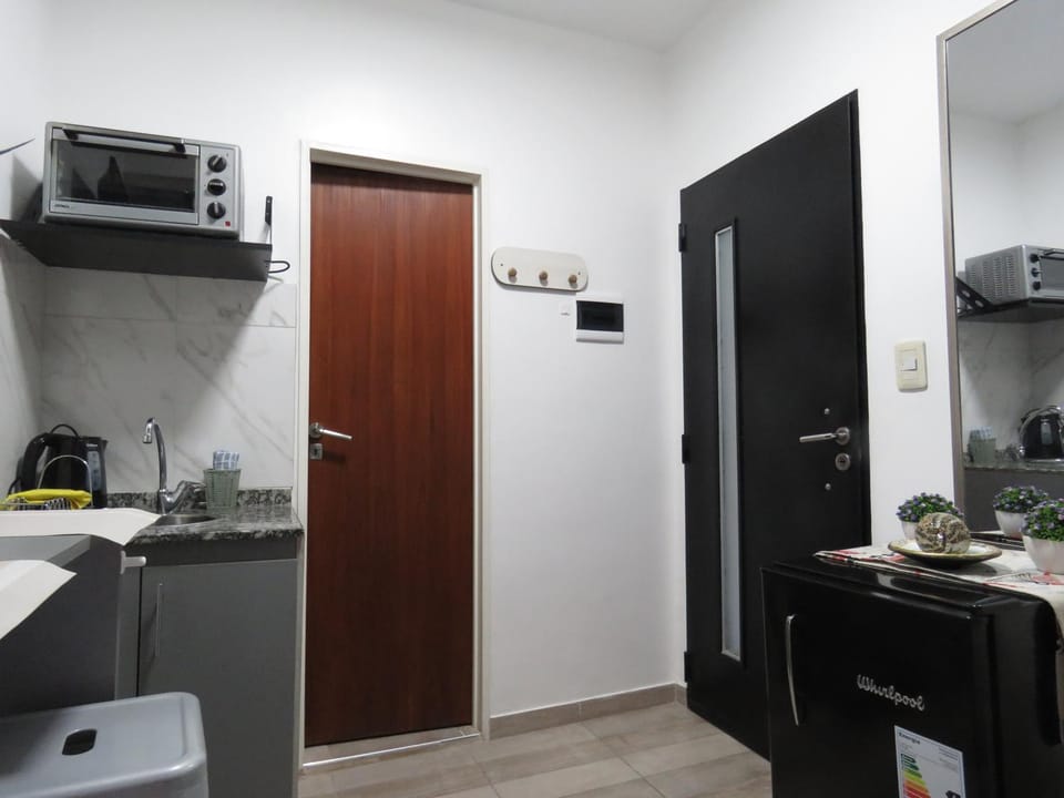 Kitchen or kitchenette, pet friendly