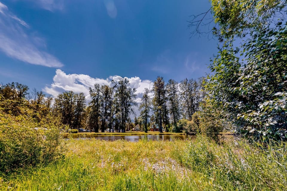 Riverfront Retreat House in King County