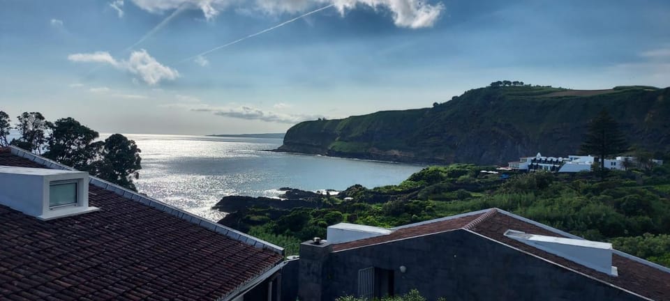 Day, Natural landscape, Mountain view, Sea view