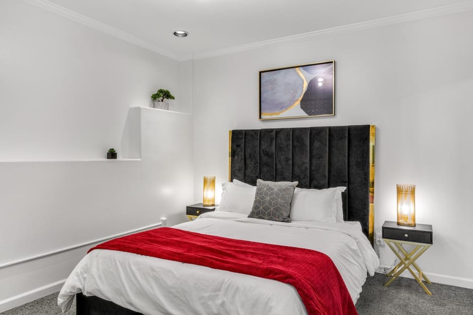 Driftwood Retreat - Downstairs House in Blaine