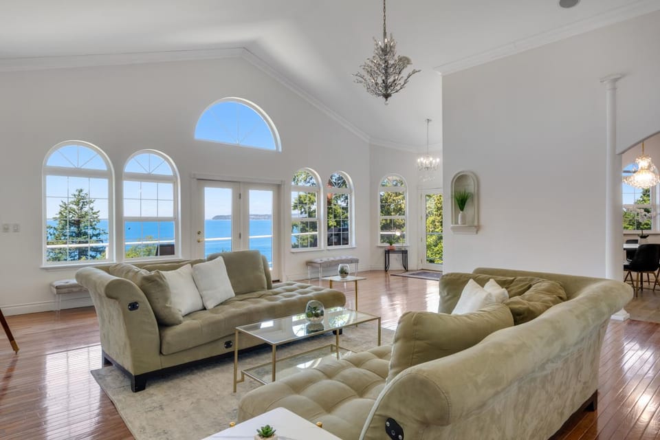 Driftwood Retreat Upstairs House in Blaine