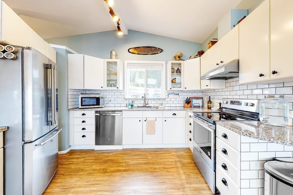 Evinrude Escape House in Whidbey Island
