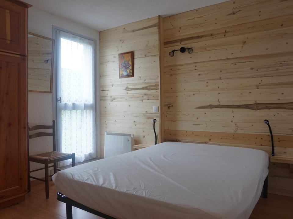 Appartement rénové avec balcon, parking et wifi, près des pistes - Méaudre - FR-1-737-6 Apartment in Provence