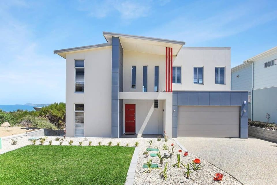 23 Boomer - BYO Linen - Wi-Fi - Luxury - Ocean Views House in Port Elliot