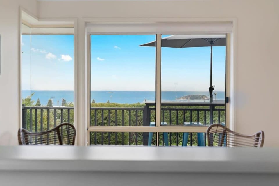 48 Rumbelow St - BYO Linen - Sea Views - Family Friendly House in Encounter Bay