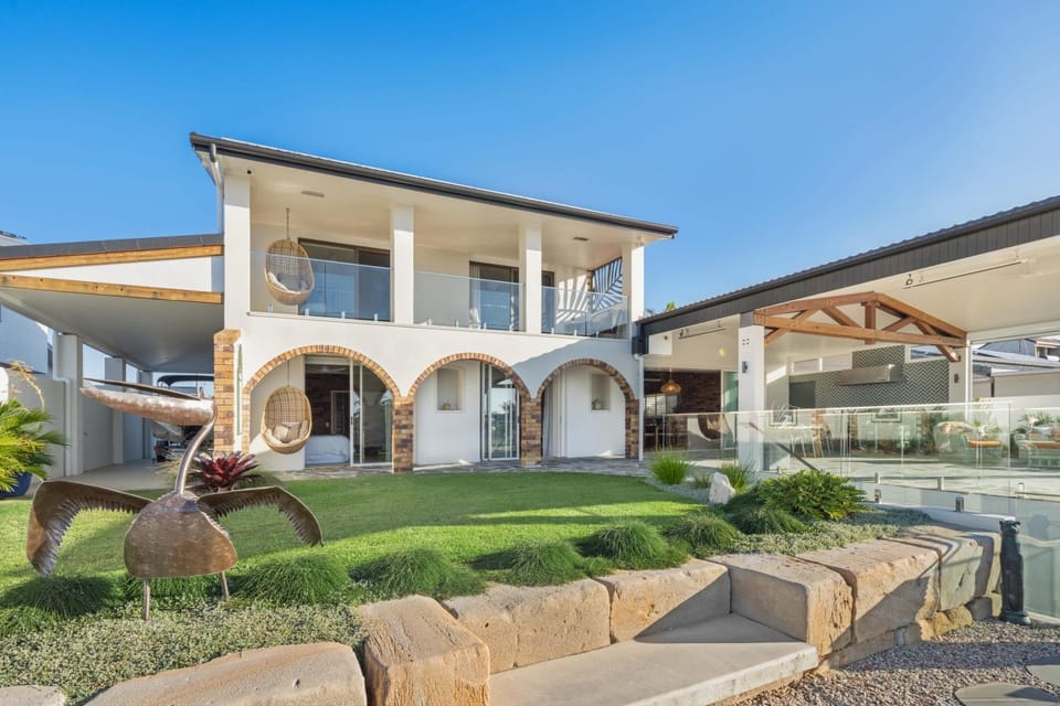Property building, Day, Garden view