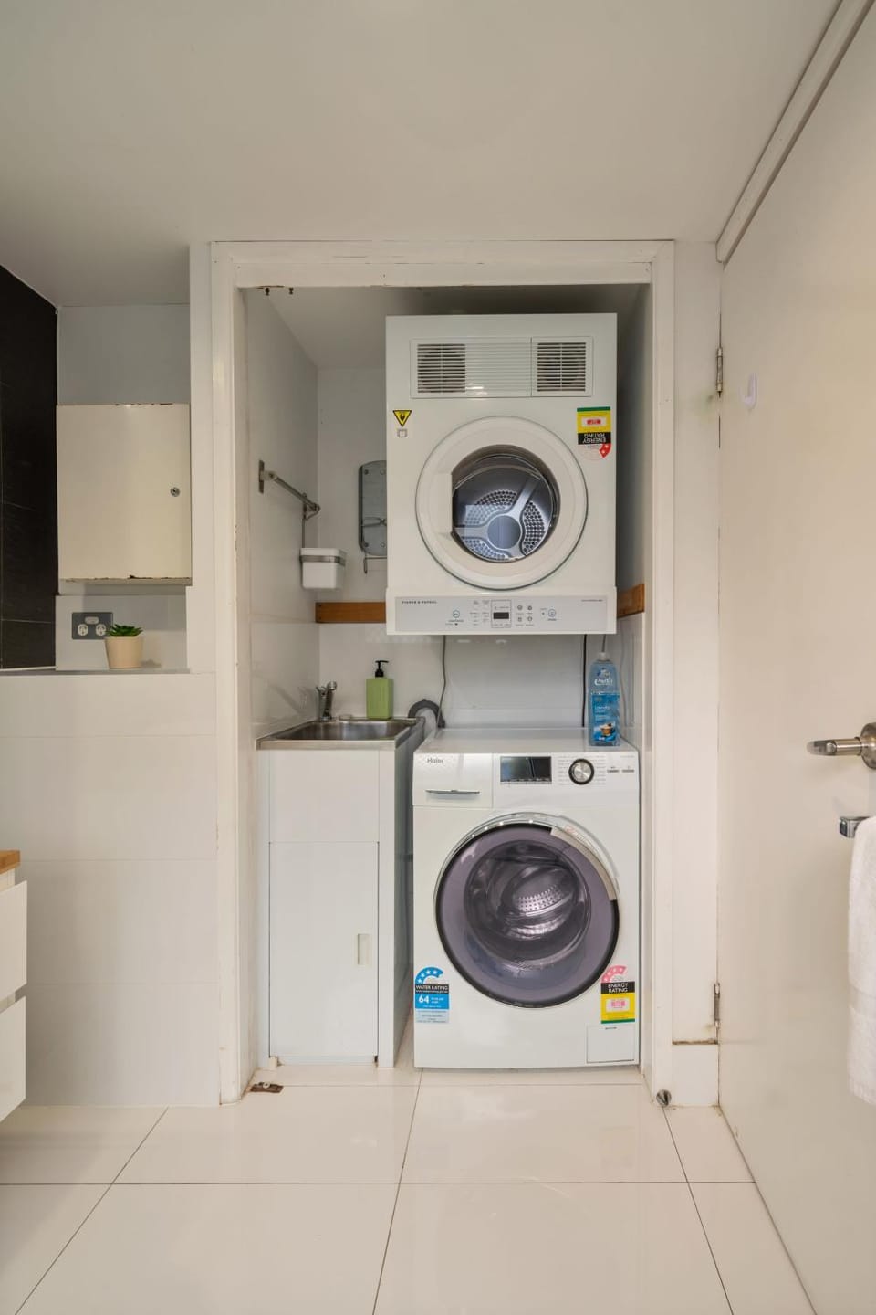 laundry, washing machine, dryer