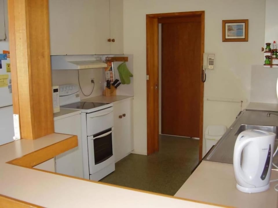 Deja Blue Pambula Beach House in Pambula Beach