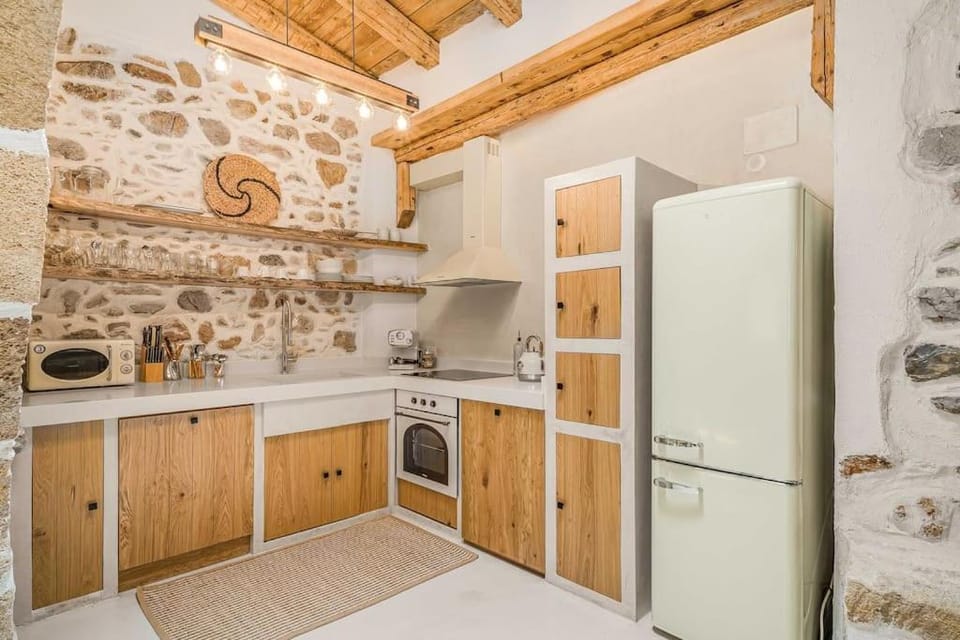 Kitchen or kitchenette, minibar, pet friendly