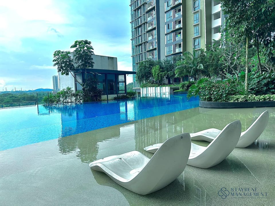 Property building, Swimming pool, Swimming pool