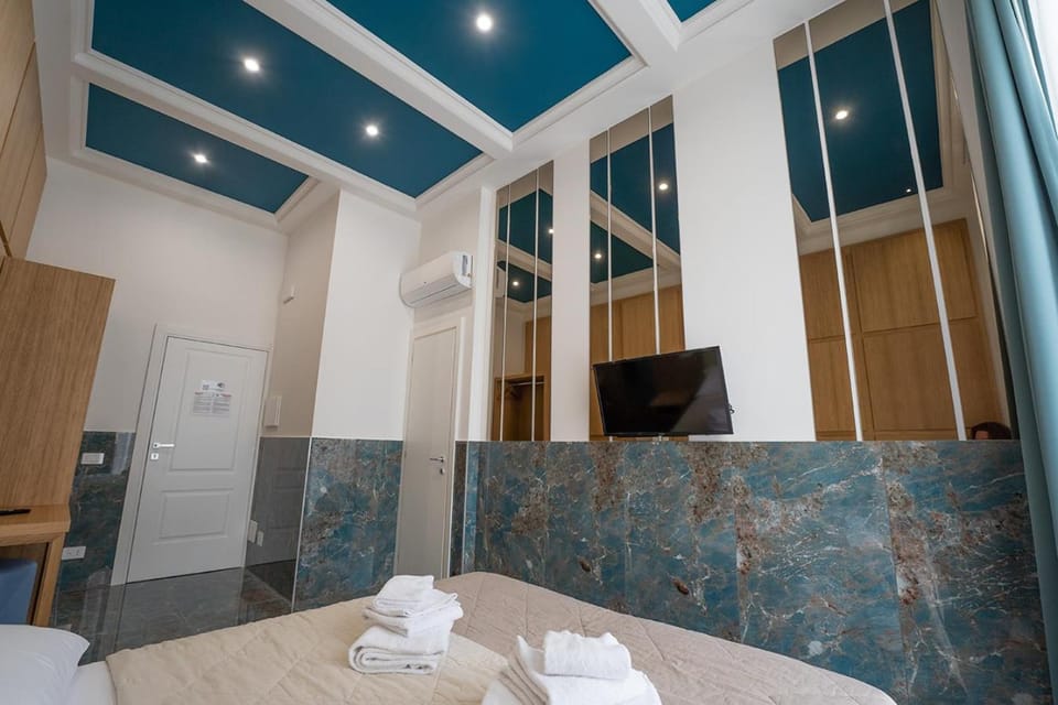 TV and multimedia, towels