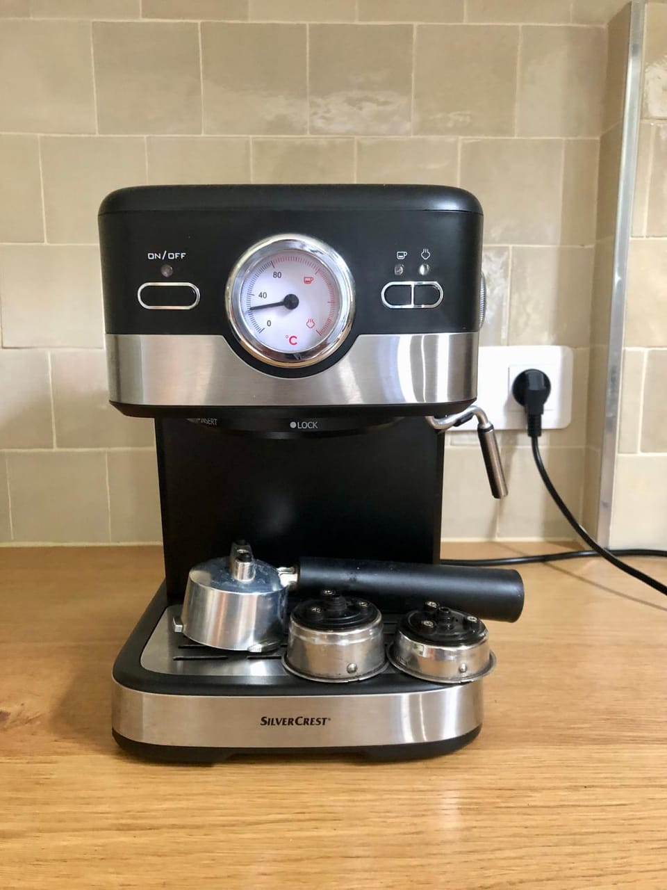 Coffee/tea facilities, kitchen