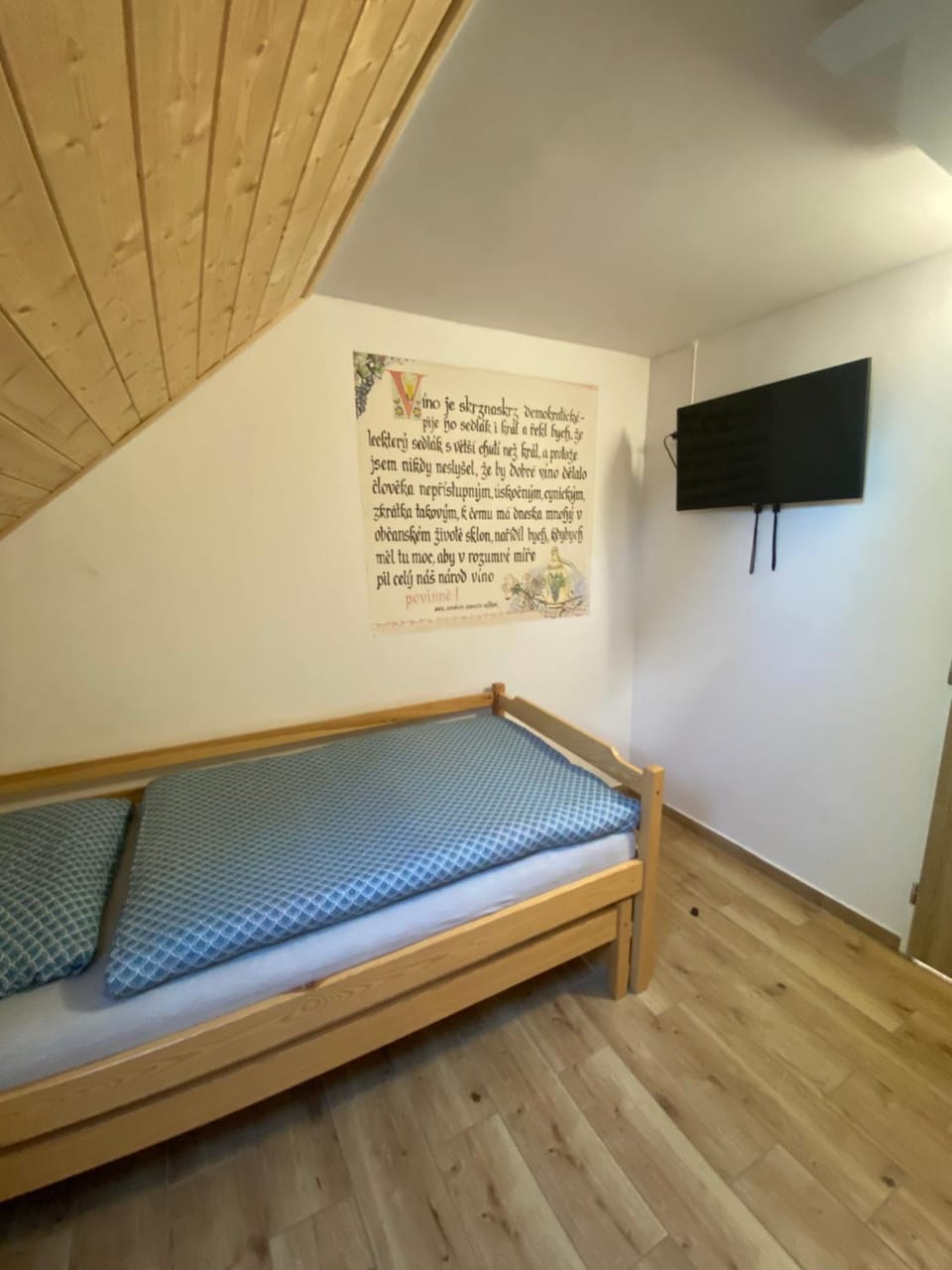 WBS Vinařství U Lisu Znojmo 6345 Bed and Breakfast in South Moravian Region