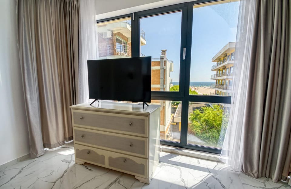 TV and multimedia, View (from property/room)