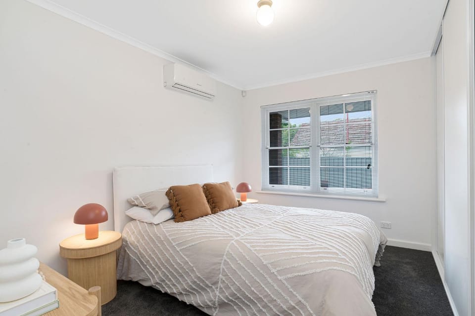 Prime Location 2 Bed Renovated in Royston Park House in Adelaide