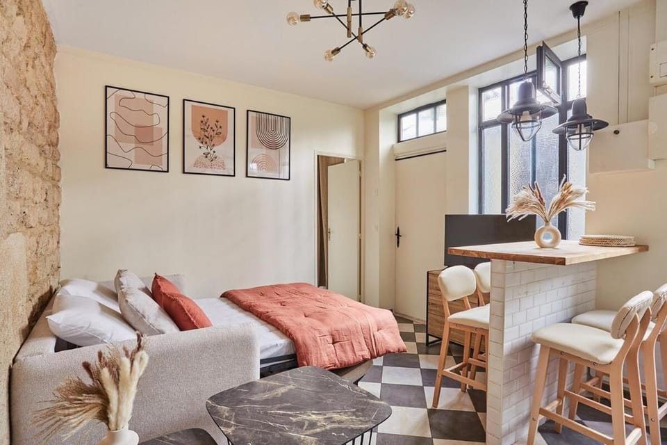 Apartment Center of Paris by Studio prestige Apartment in Paris