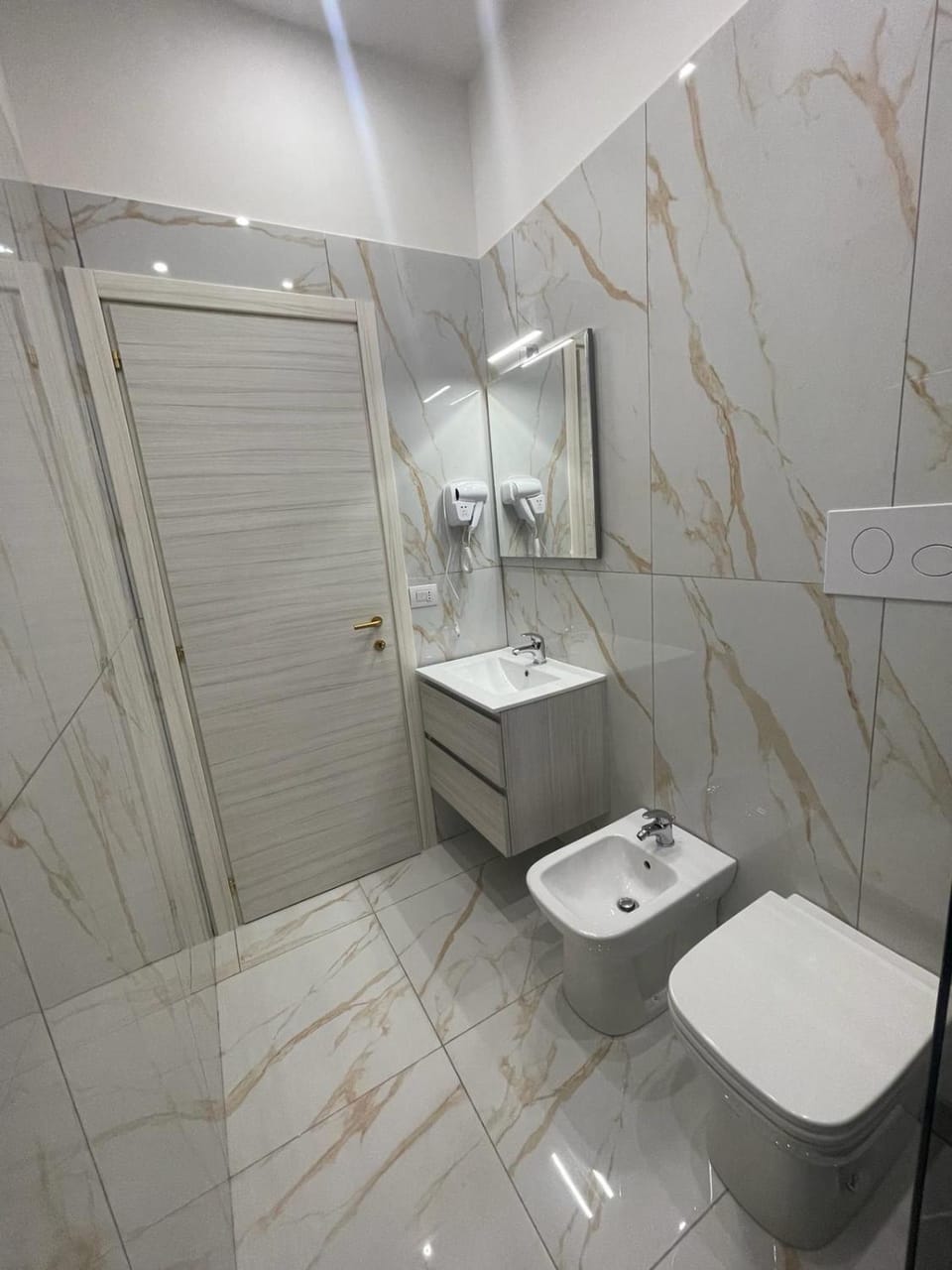 Life Hotel Hotel in Naples