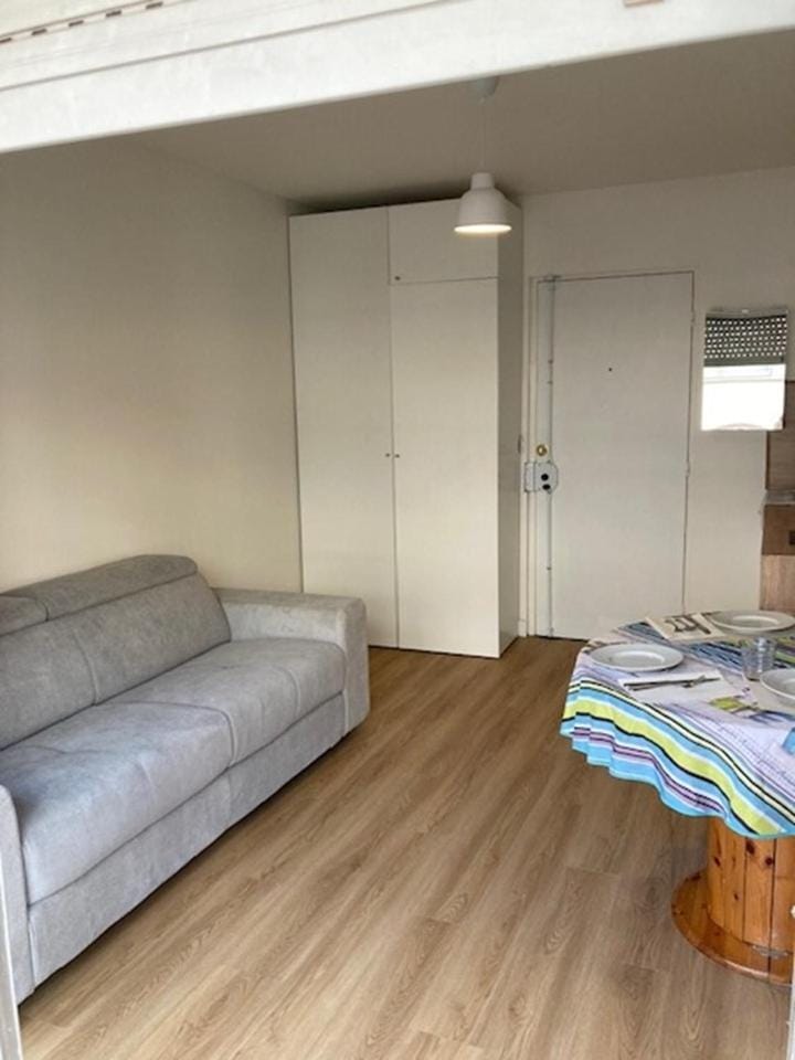 Charmant Studio à Boulogne Nord proche porte d'Auteuil Apartment in Paris