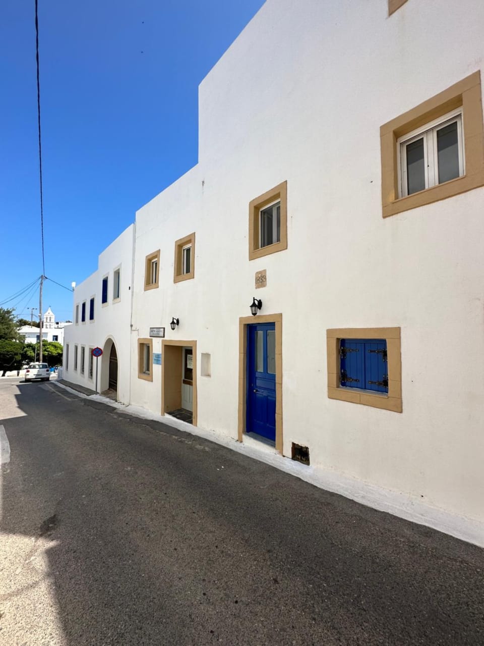 Property building, Neighbourhood, Street view