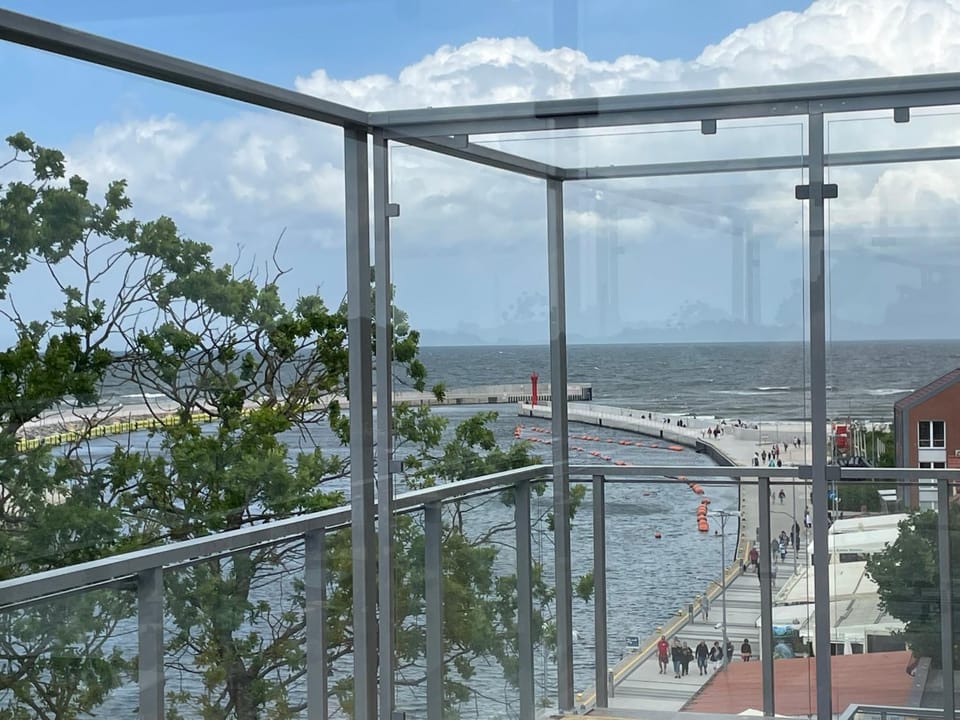 View (from property/room), Balcony/Terrace, River view, Sea view