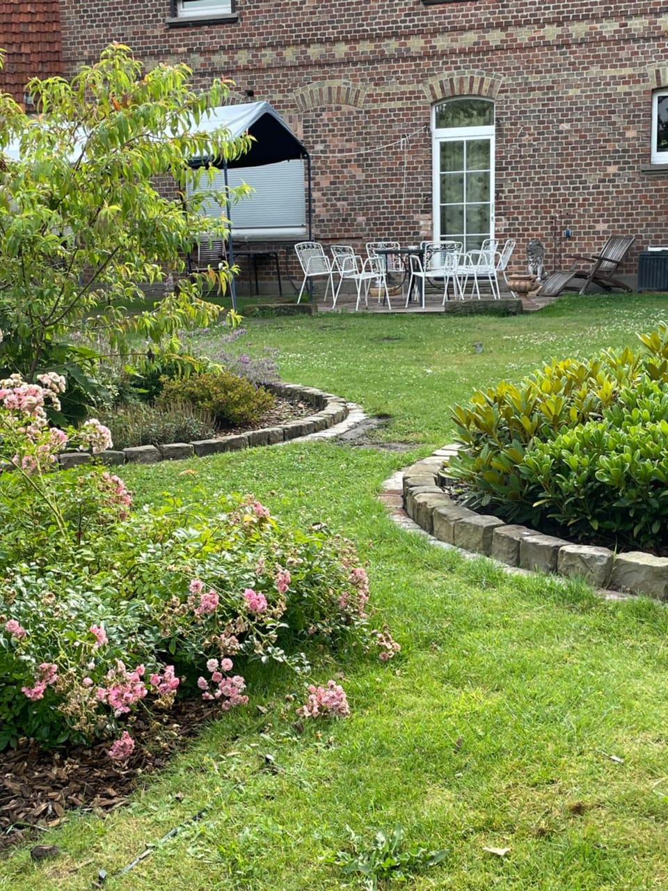 Garden, Garden, Balcony/Terrace