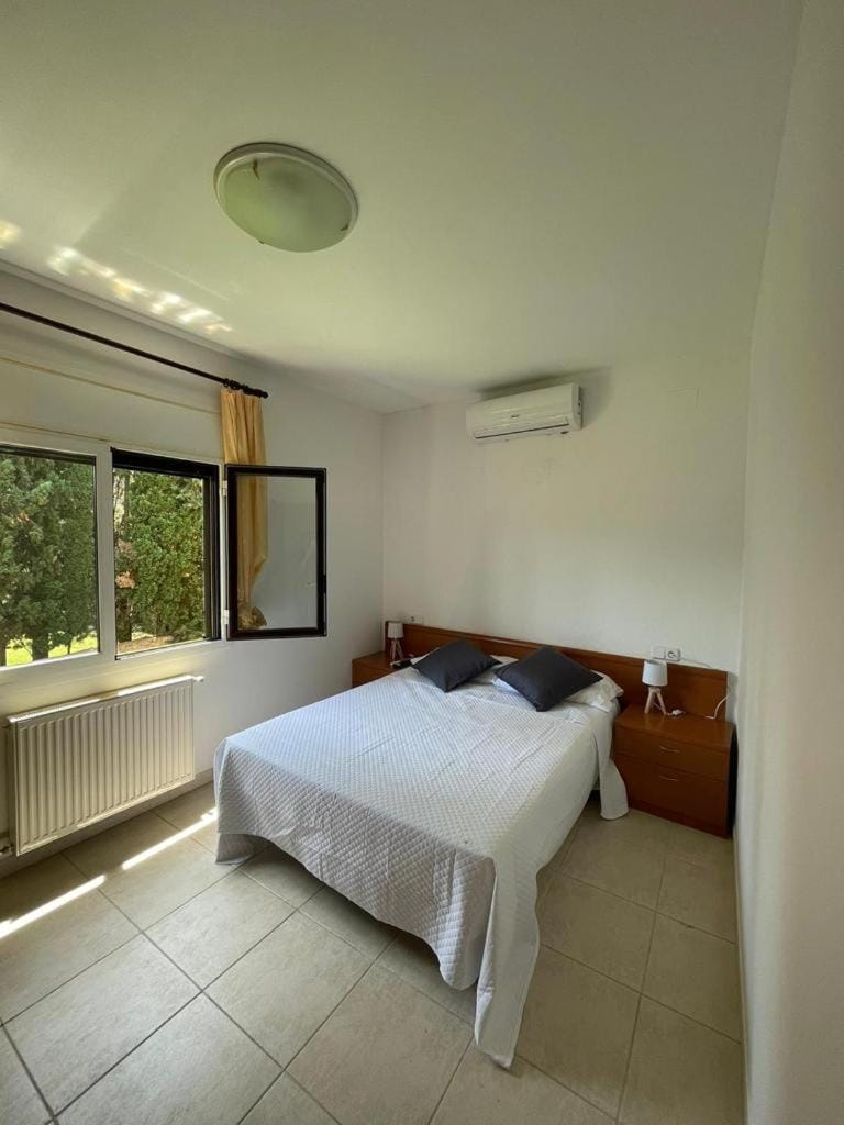 apartament la cova Apartment in Alt Empordà