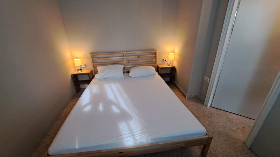 Beachfront 2-bedroom apartment Apartment in Euboea