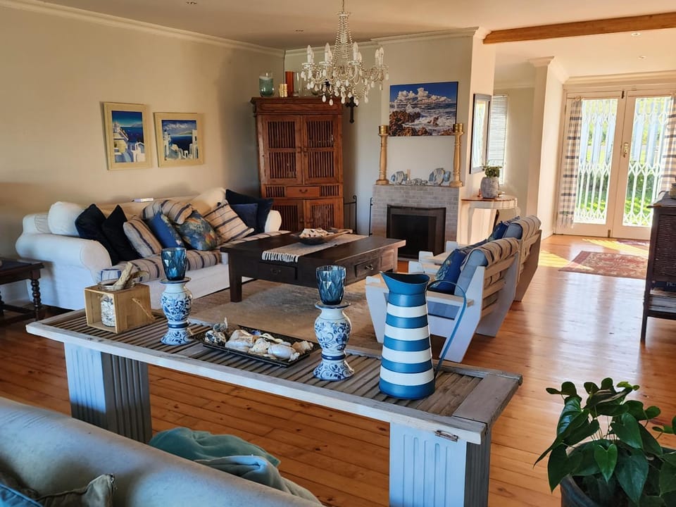 Pêrel of Perlemoenbaai House in Western Cape