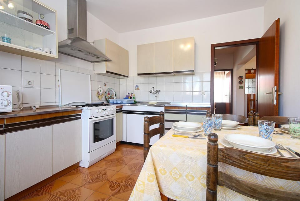 Apartment Ines 2276 Apartment in Pula