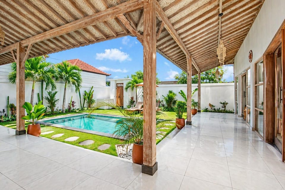 Simple & Magical Villas PRAYA Villa in North Kuta