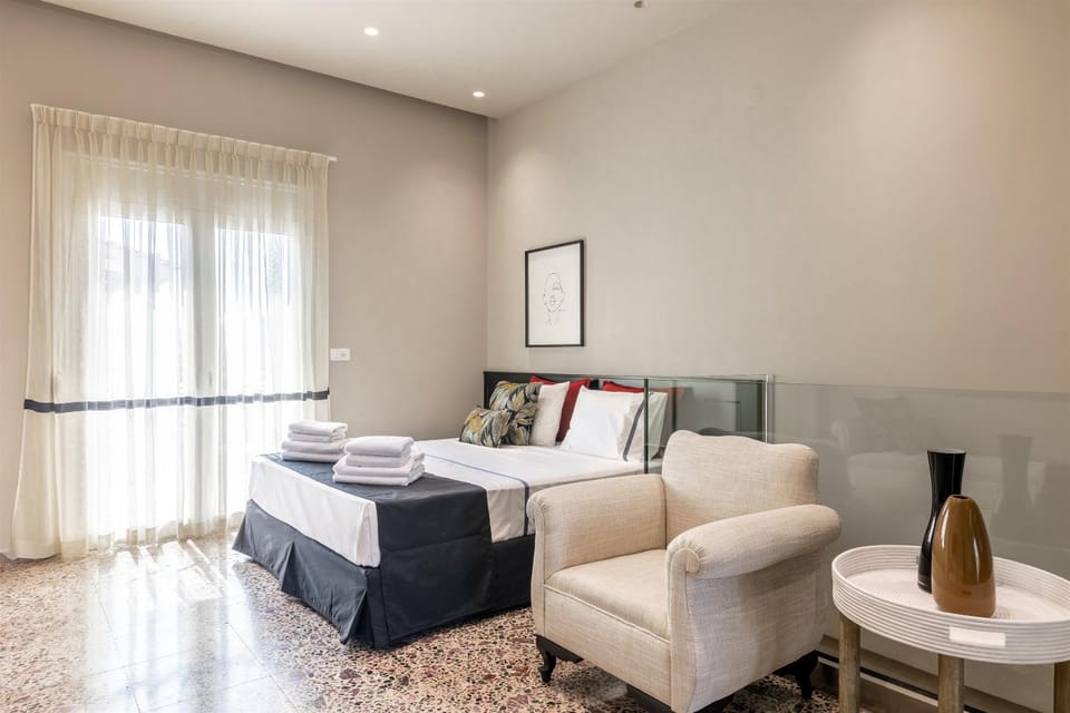 Andrews Luxury Suites Near The Airport Apartment in Heraklion