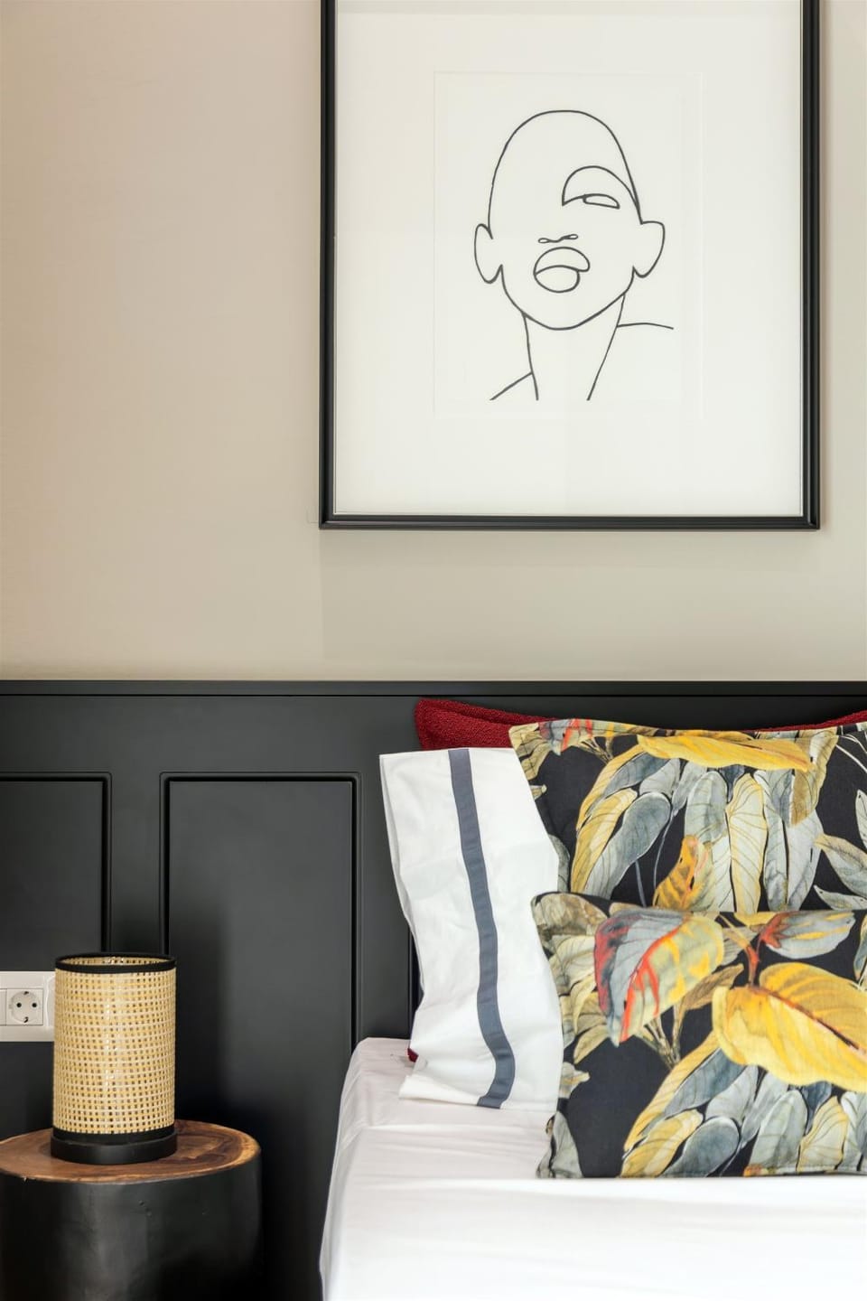 Andrews Luxury Suites Near The Airport Apartment in Heraklion