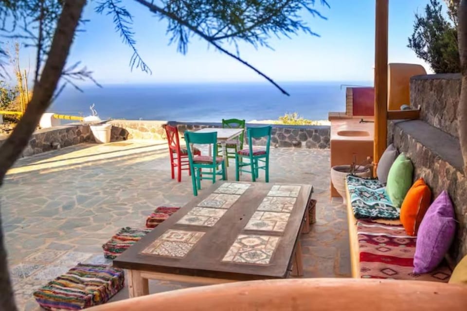 Property building, Communal lounge/ TV room, Balcony/Terrace