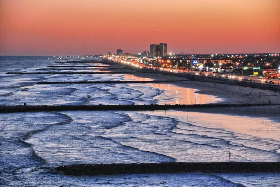 Beachfront Haven Apartment in Galveston Island