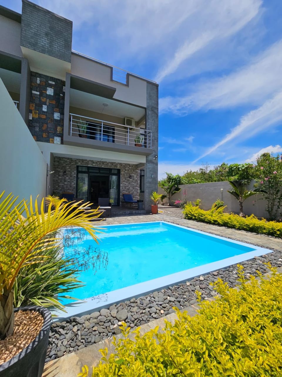 Garden view, Swimming pool