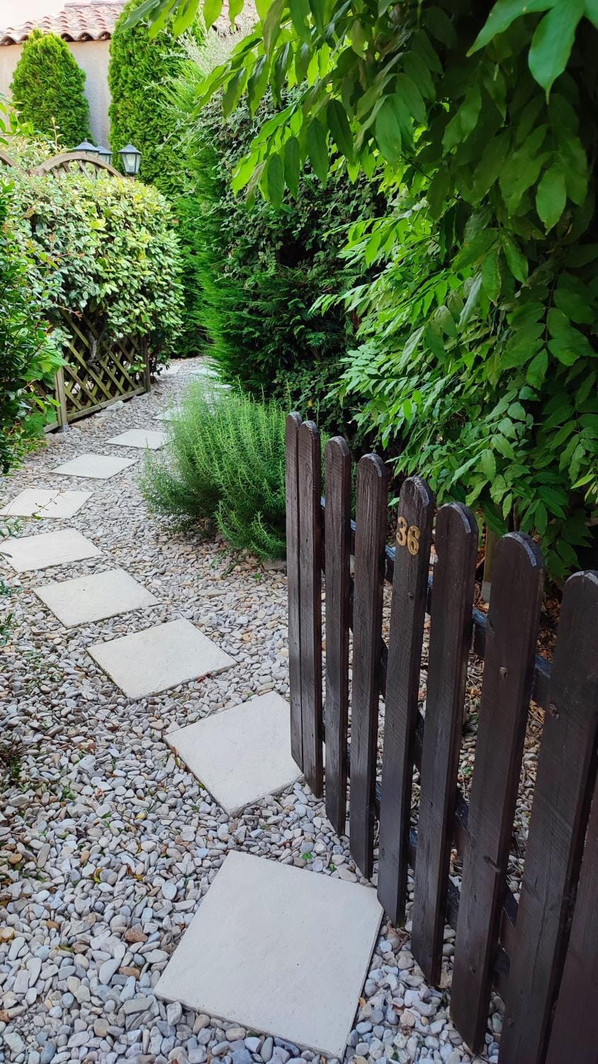 Garden, Garden