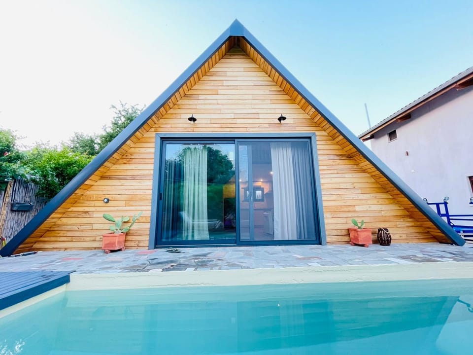Unique wooden villa with pool House in Halkidiki