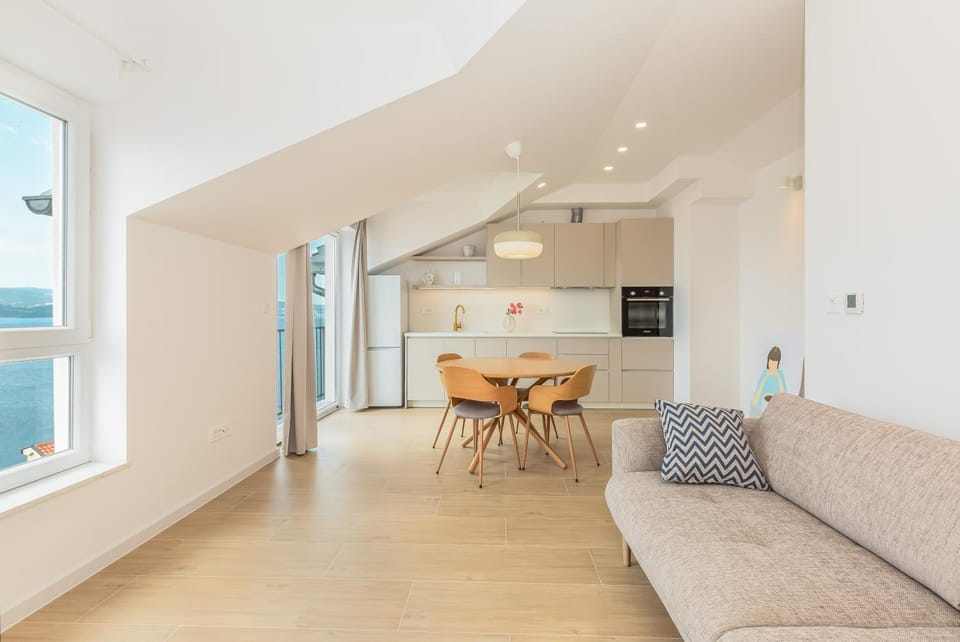 Mira Maris Apartment in Split-Dalmatia County