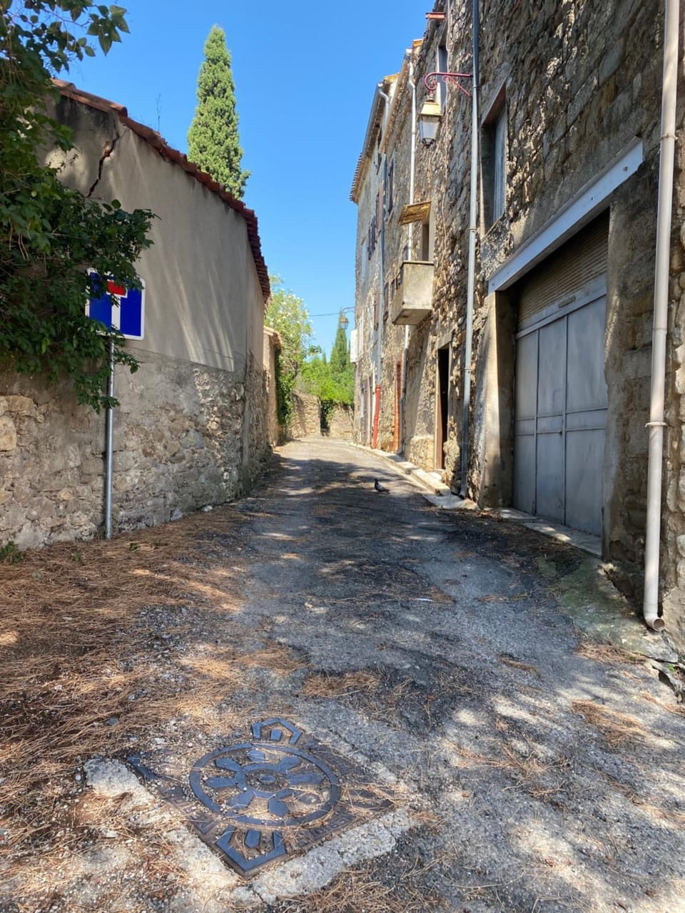 Neighbourhood, Street view