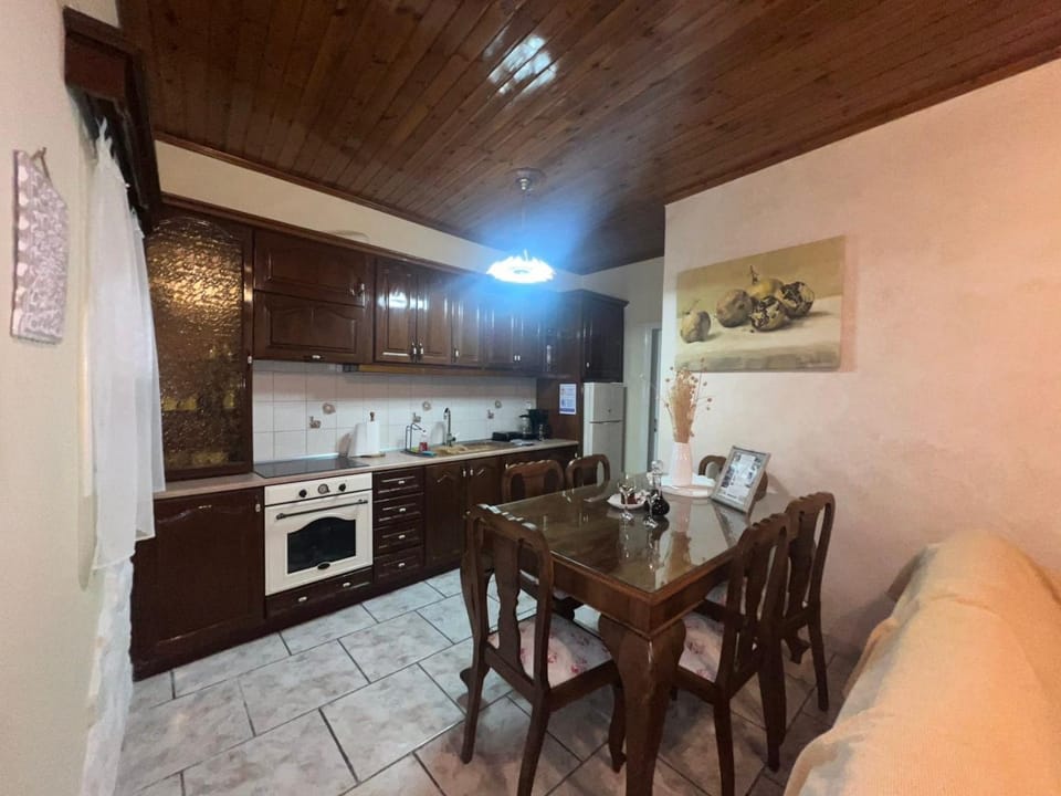VILLA CHRYSANTHOS House in Peloponnese, Western Greece and the Ionian