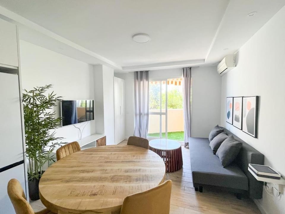 Apartamento Playa Benalmadena Las Golondrinas Apartment in Benalmadena