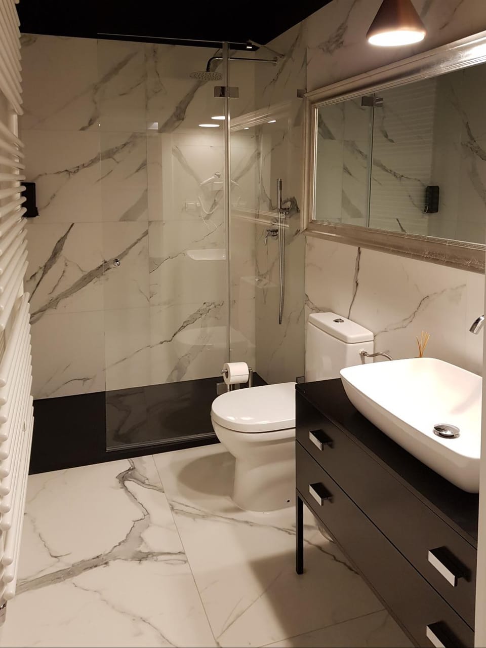 Shower, Toilet, Bathroom