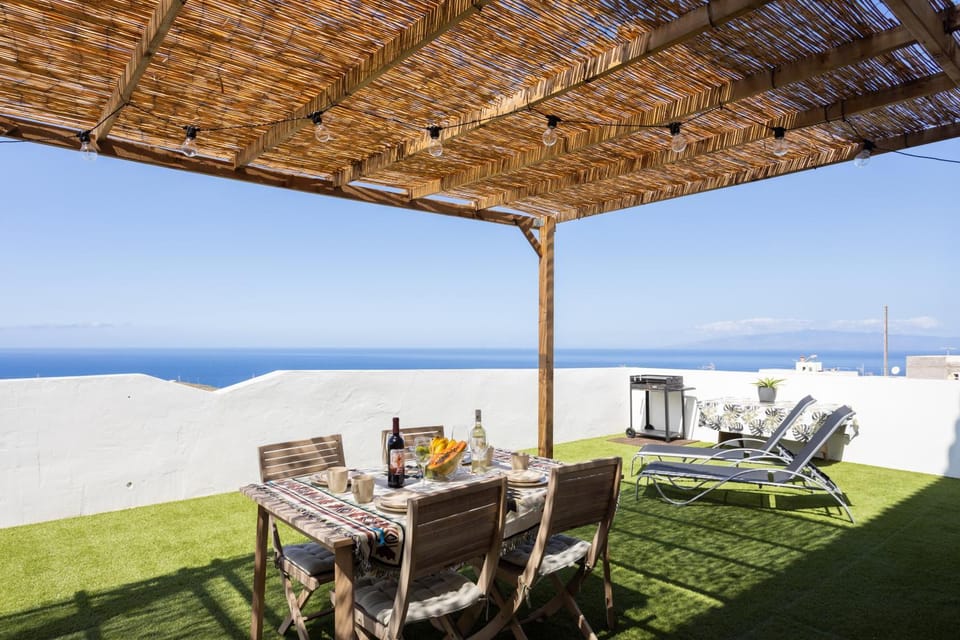 Balcony/Terrace, Sea view, sunbed
