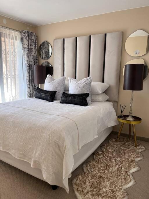 Iyana Place Apartment in Sandton