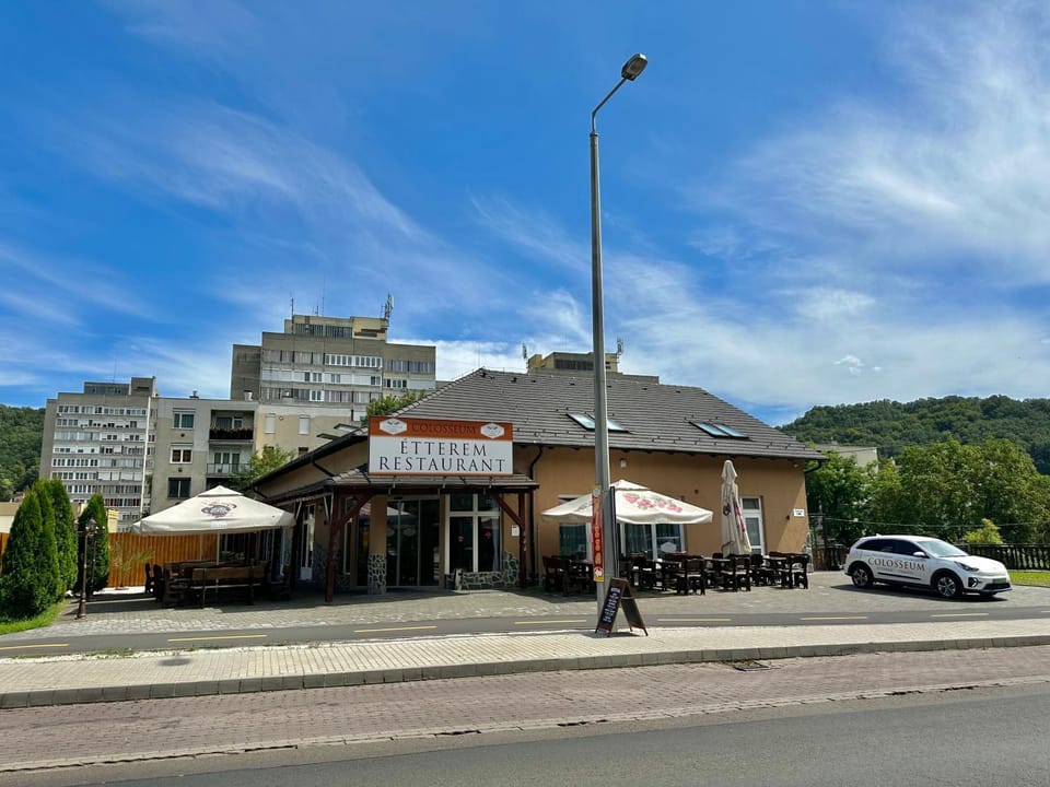 Colosseum Étterem és Apartman Salgótarján Apartment in Slovakia